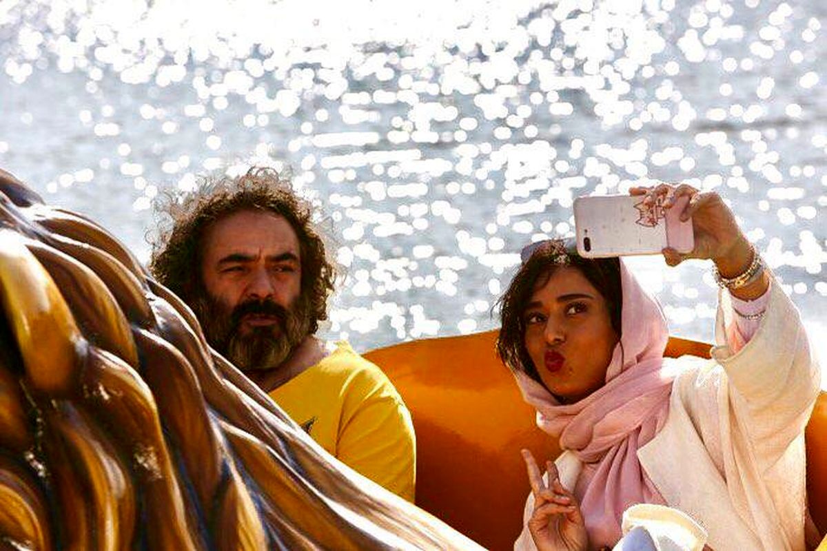 پوستر فیلم «خوک» رونمایی شد + عکس
