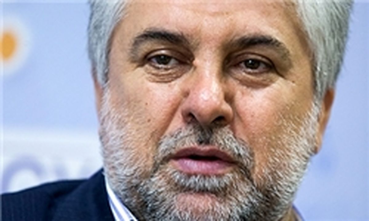 بسیج اساتید خواستار تعقیب، محاکمه و مجازات فائزه هاشمی شد