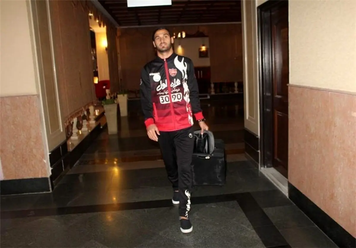 ستاره جنجالی پرسپولیس به دنبال ترخیص از خدمت!