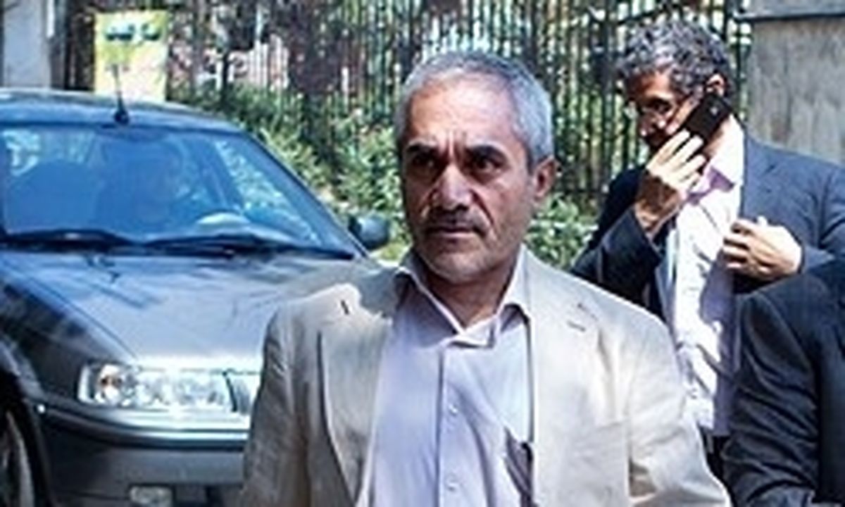 سرپرست باشگاه پرسپولیس پا به توپ شد