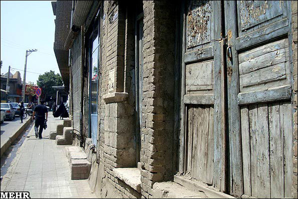 جمعیت ساکن در بافت فرسوده چند میلیون نفر است؟