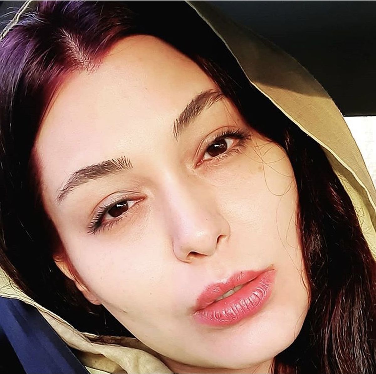 ظاهر ساده سانیا سالاری + عکس