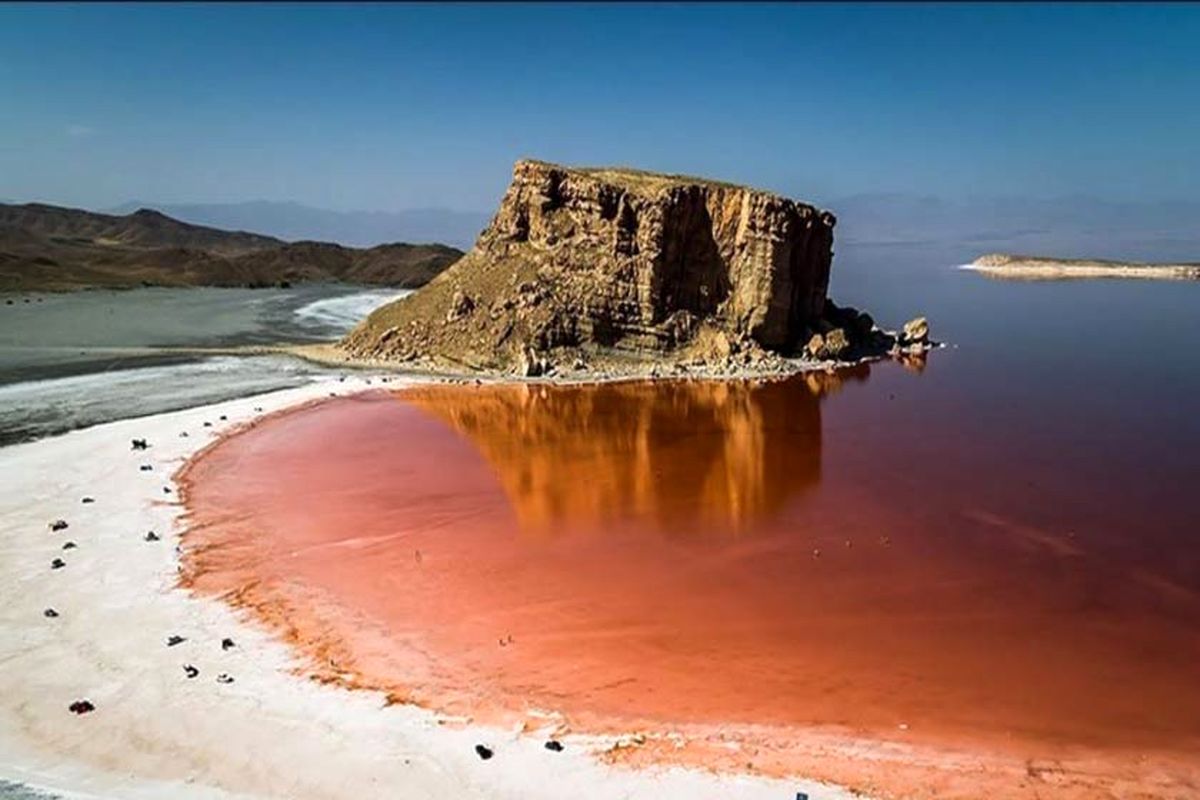از توانمندسازی و آموزش کشاورزان تا توسعه معیشت جایگزین در روستاها