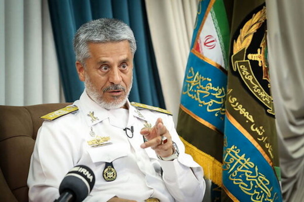 چرا پادگان‌های ارتش با وجود کرونا تعطیل نشدند؟