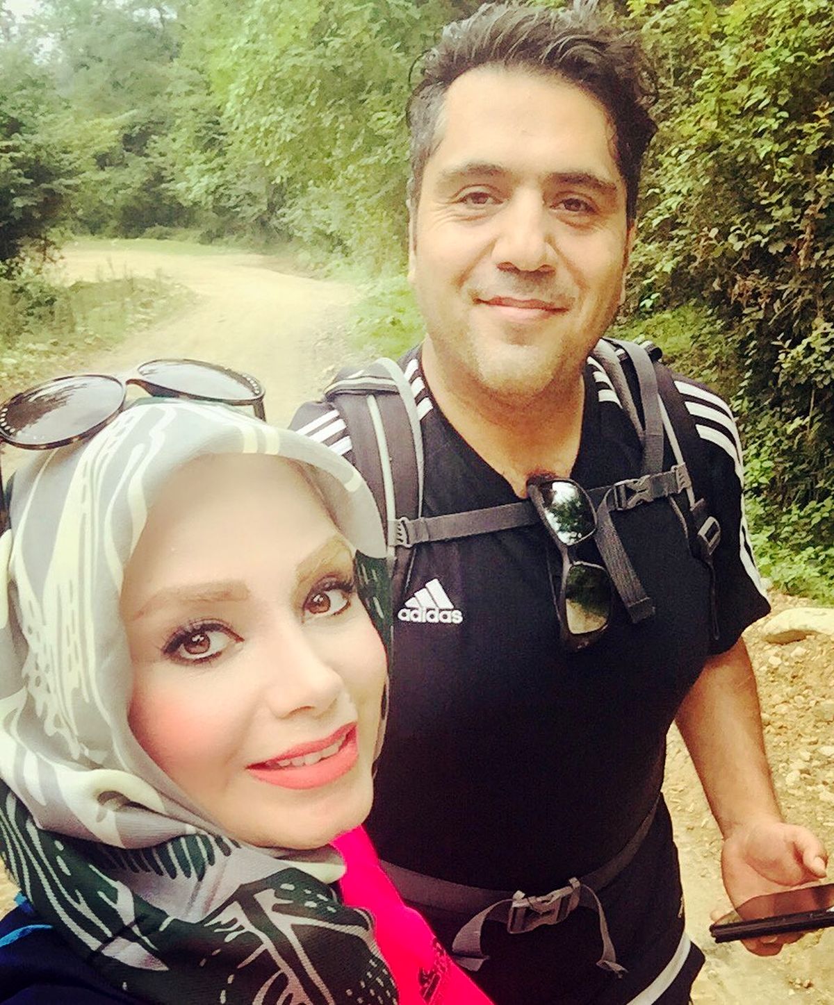 کوهنوردی صبا راد و همسرش در شمال کشور+عکس
