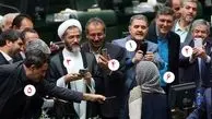 موج برائت یا فصل جدید بازیگری؟/ علاقه نمایندگان مجلس برای سلفی گرفتن با موگرینی نشانه چیست؟