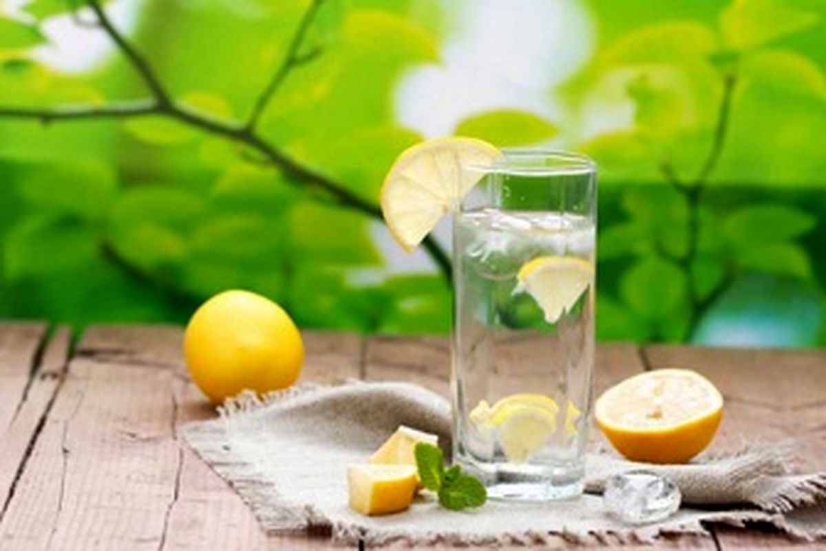 تاثیر آب لیمو در کاهش وزن افراد