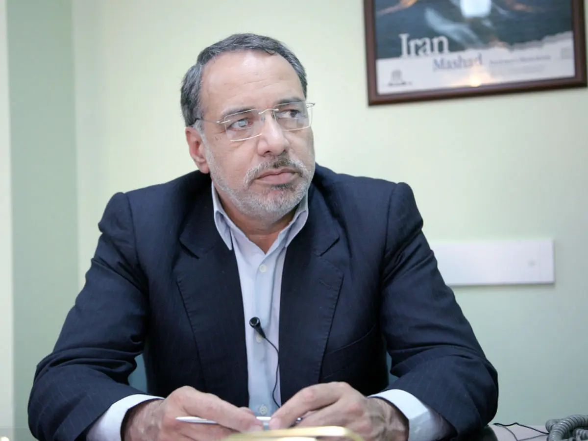  آرین منش:سیاست «دیوار» به‌جای «دیدار» باعقل سازگاری ندارد