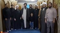 دیدار مداح معروف و خواننده سرود پرمخاطب سلام فرمانده با جمعی از علمای قم