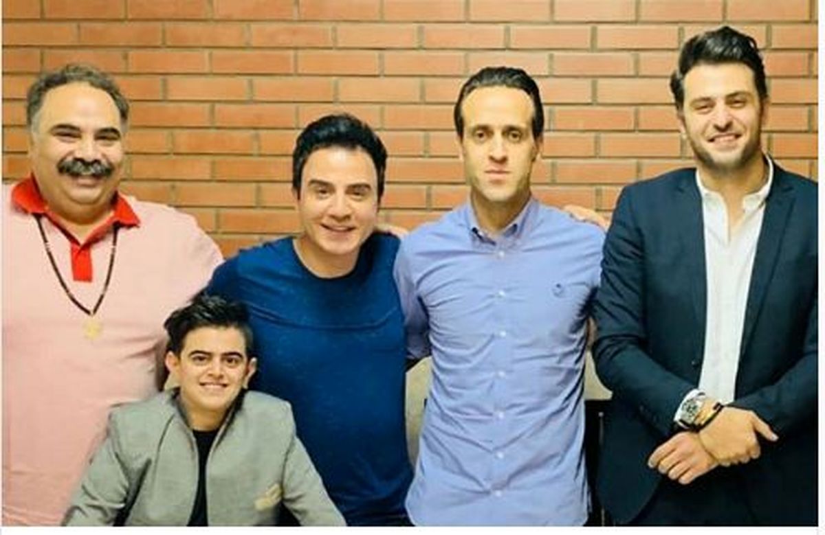 غول برره، علی ضیا، علی کریمی و عمو پورنگ در یک قاب