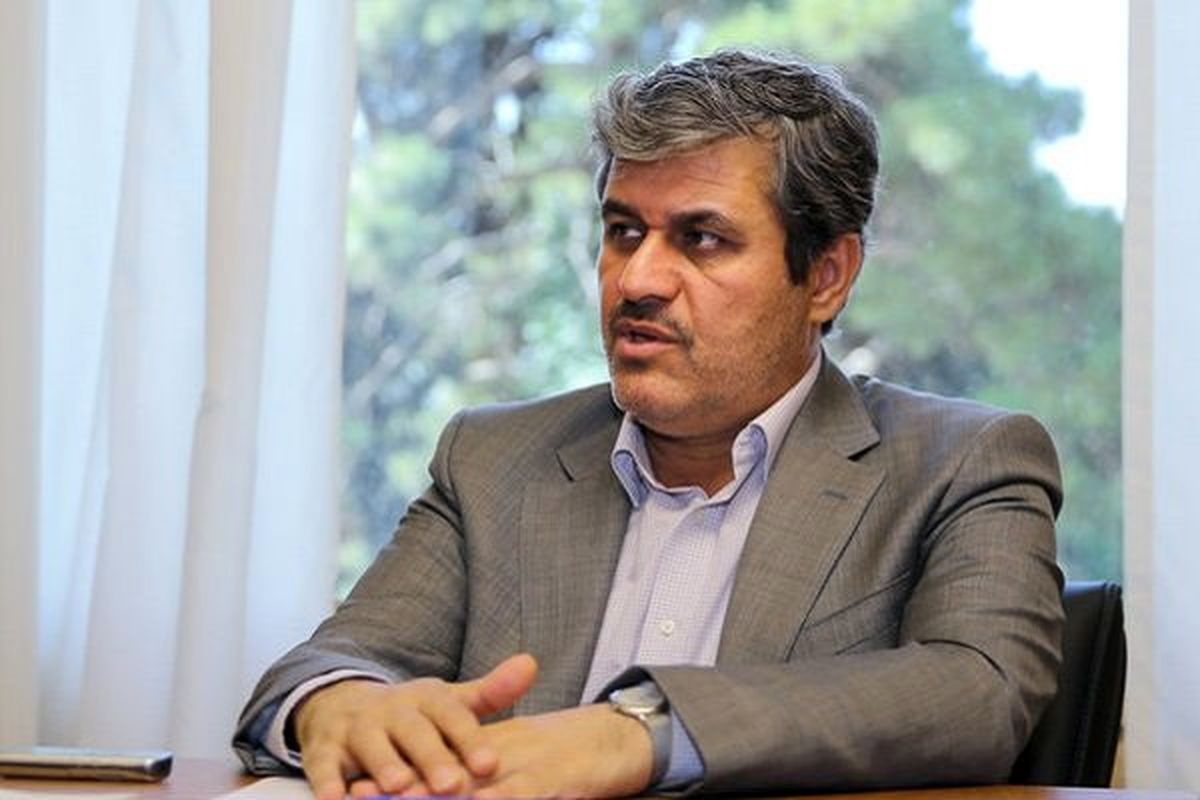 بانک مرکزی و برخی ارکان دولت مامور خراب‌تر شدن اوضاع مردم هستند