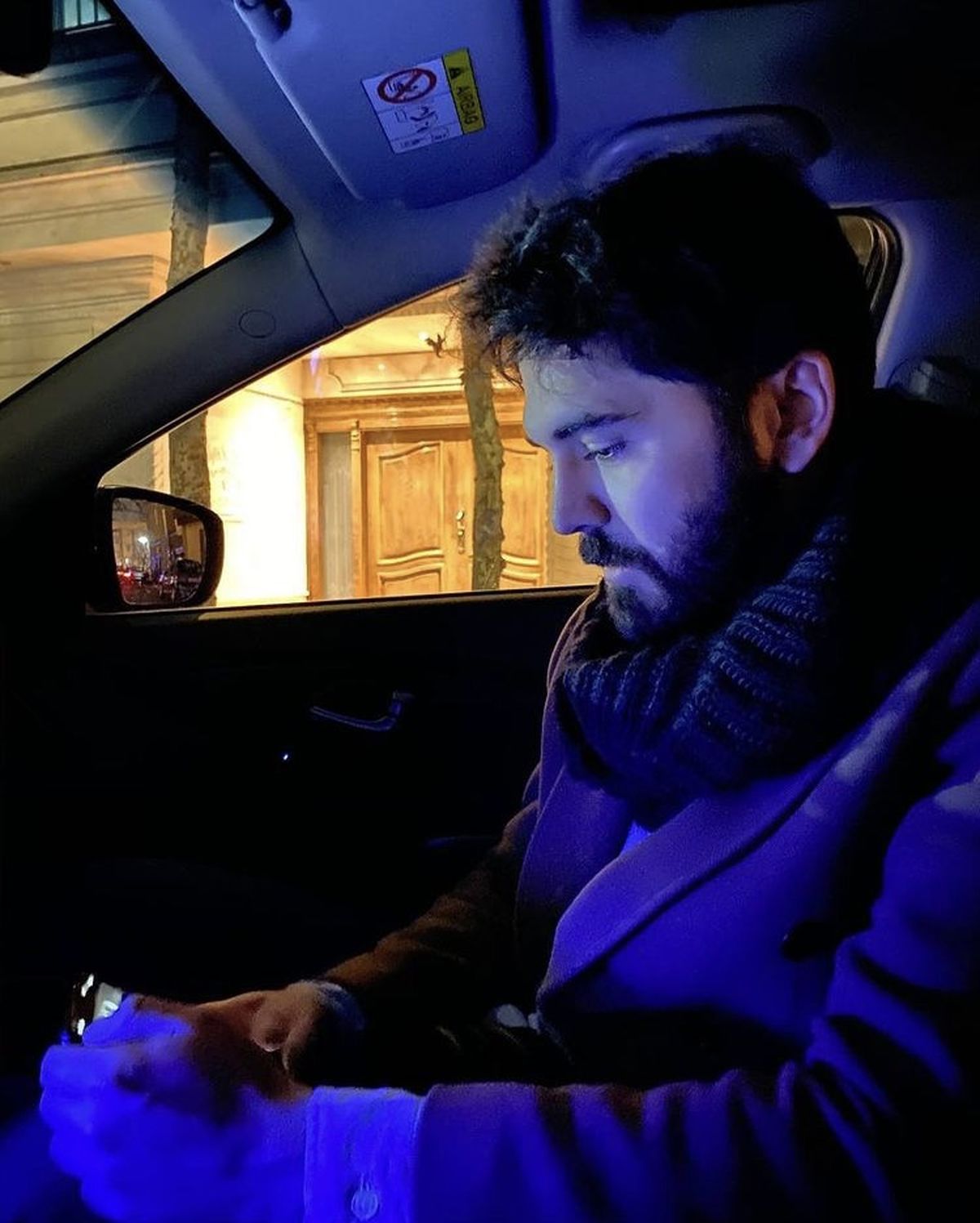 پاشا رستمی در ماشینش + عکس