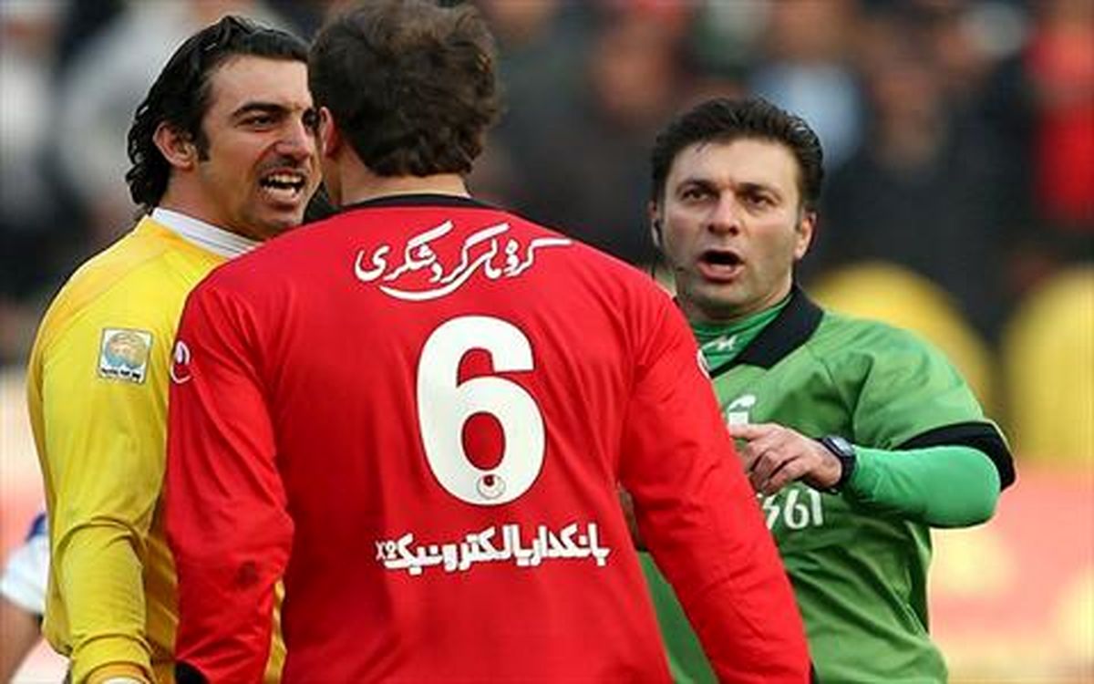 کری خوانی عجیب یک پرسپولیسی برای استقلال در اینستاگرام/عکس