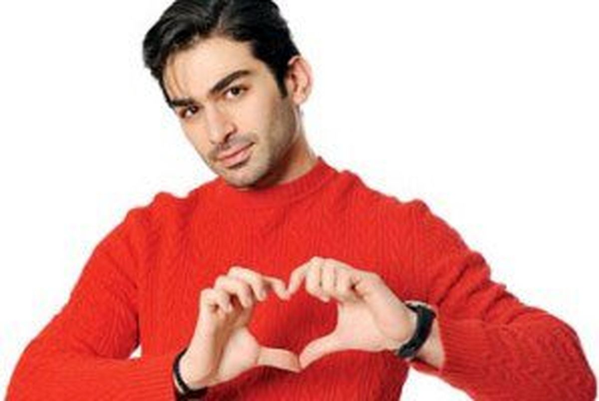 مردی که عاشق شما است این نشانه ها را دارد!!