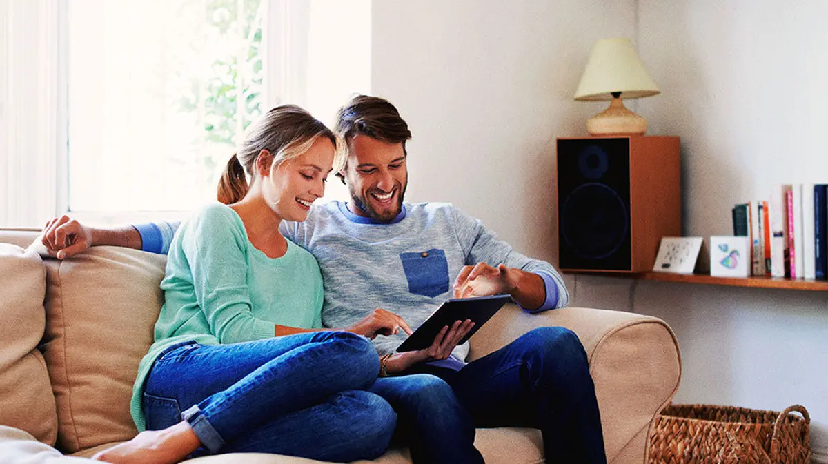 چگونه به همسرمان ابراز محبت نماییم؟