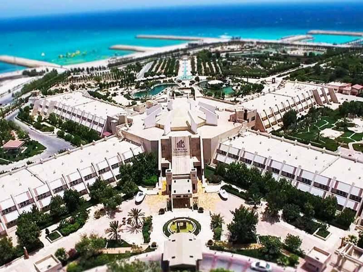 همه آنچه درباره هتل مارینا پارک کیش باید بدانید.
