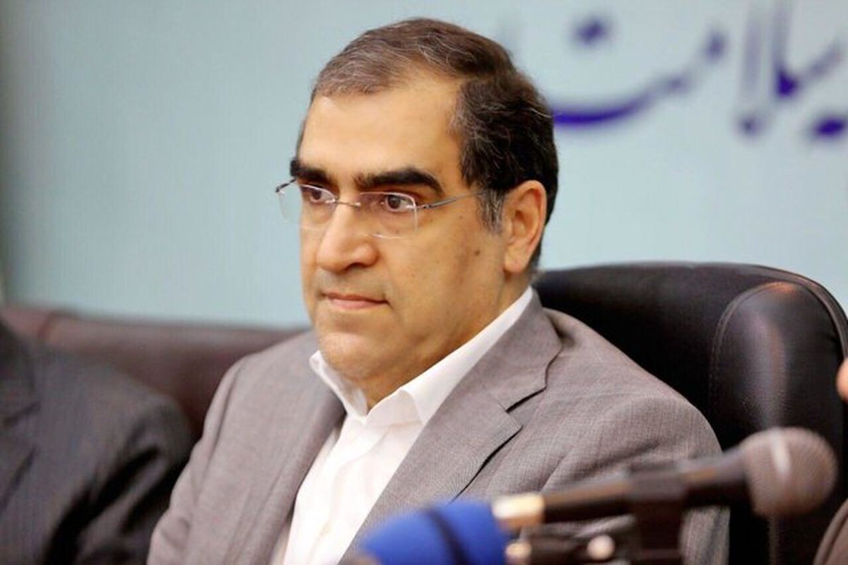 توضیح وزیر بهداشت درباره مبارزه با شیوع بیماری‌های پوستی ناشی از ریزگردها
