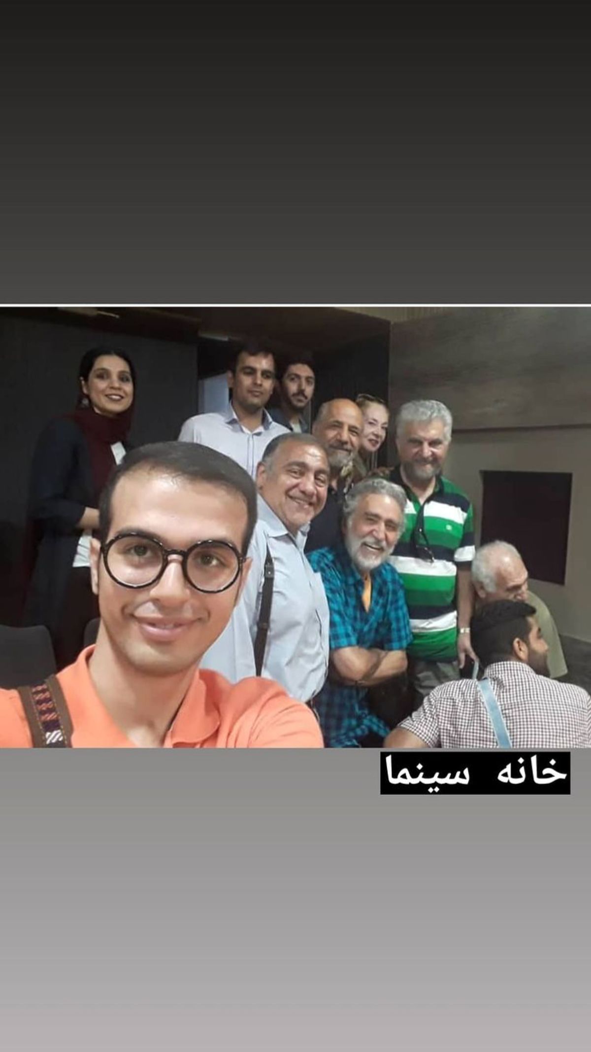 خسرو احمدی با دوستان خانه سینما + عکس