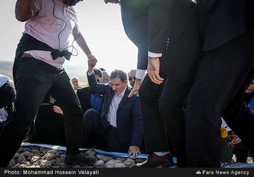 13930629160252146_PhotoL