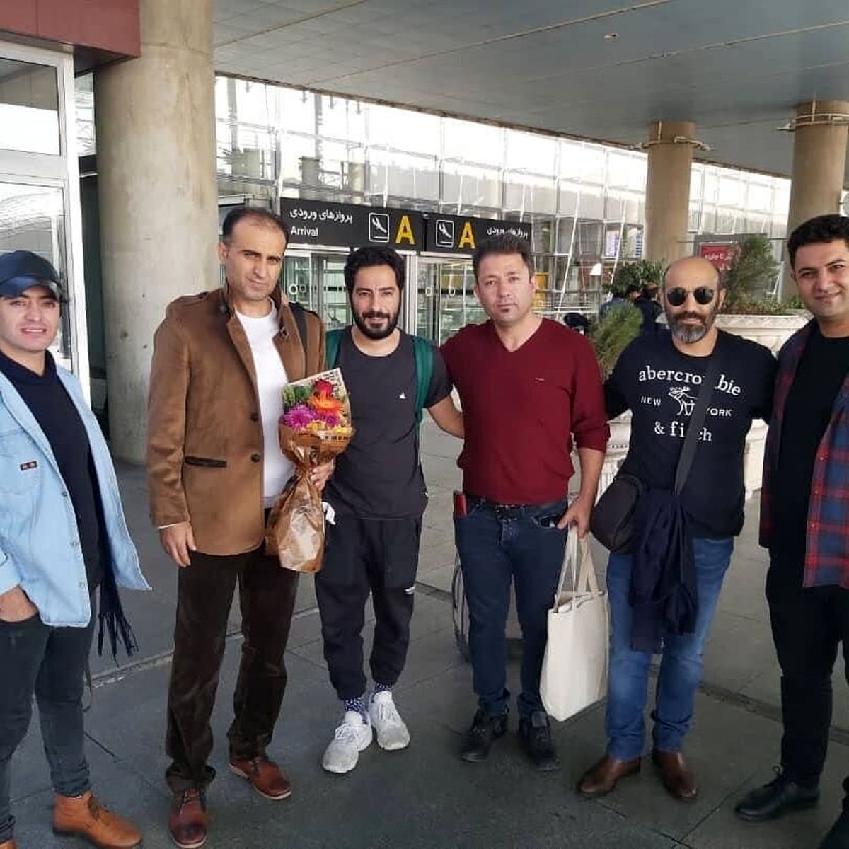 اولین عکس نوید محمدزاده بعد از بازگشت از توکیو