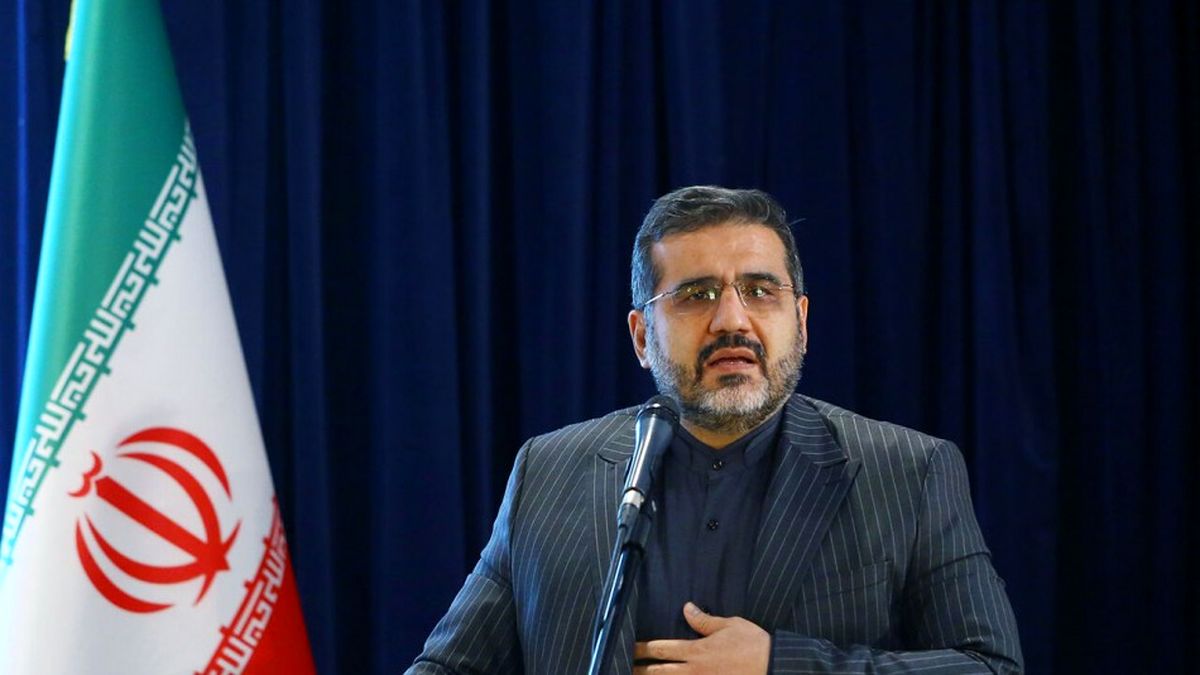 در پی تحمیل نوع خاصی از پوشش و لباس نیستیم