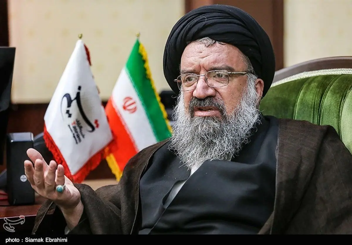 ملاقات با اعضای فرقه بهائیت «انحراف مسلّم» است