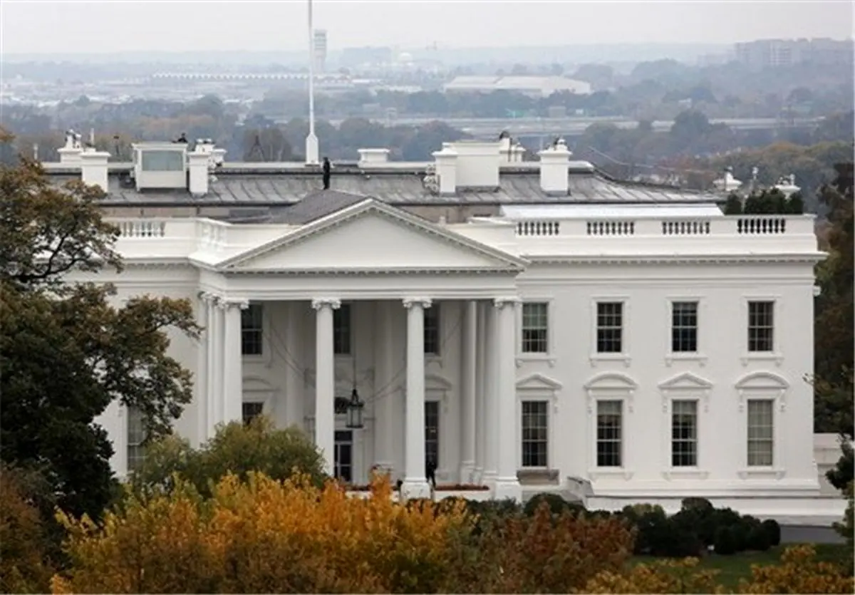 مدیر ارتباطات کاخ سفید استعفا کرد