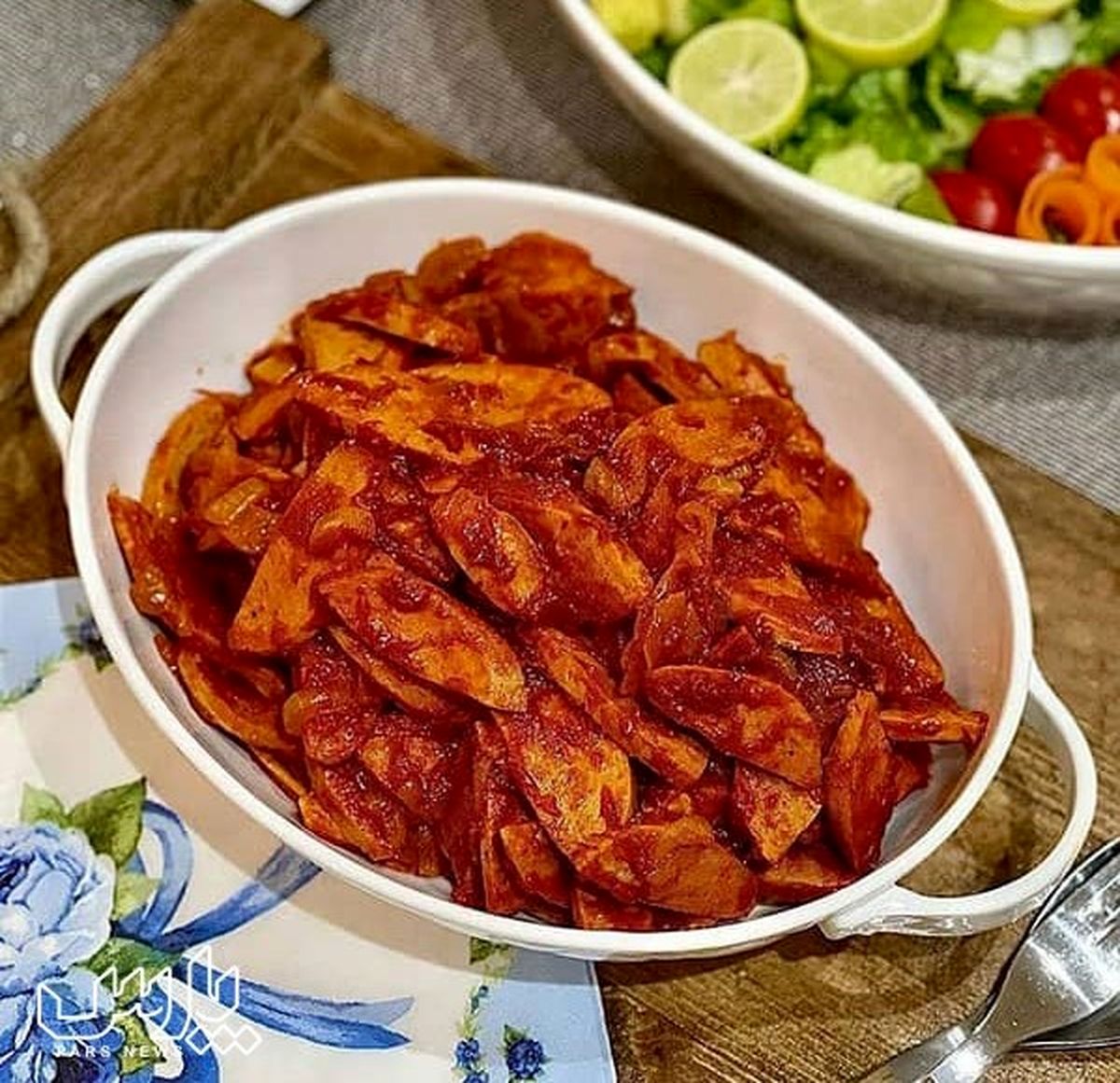 طرز تهیه سوسیس بندری به روش بیرونی و با طعمی بی نظیر