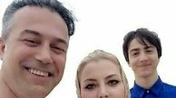 گردش دانیال حکیمی با خانواده +عکس