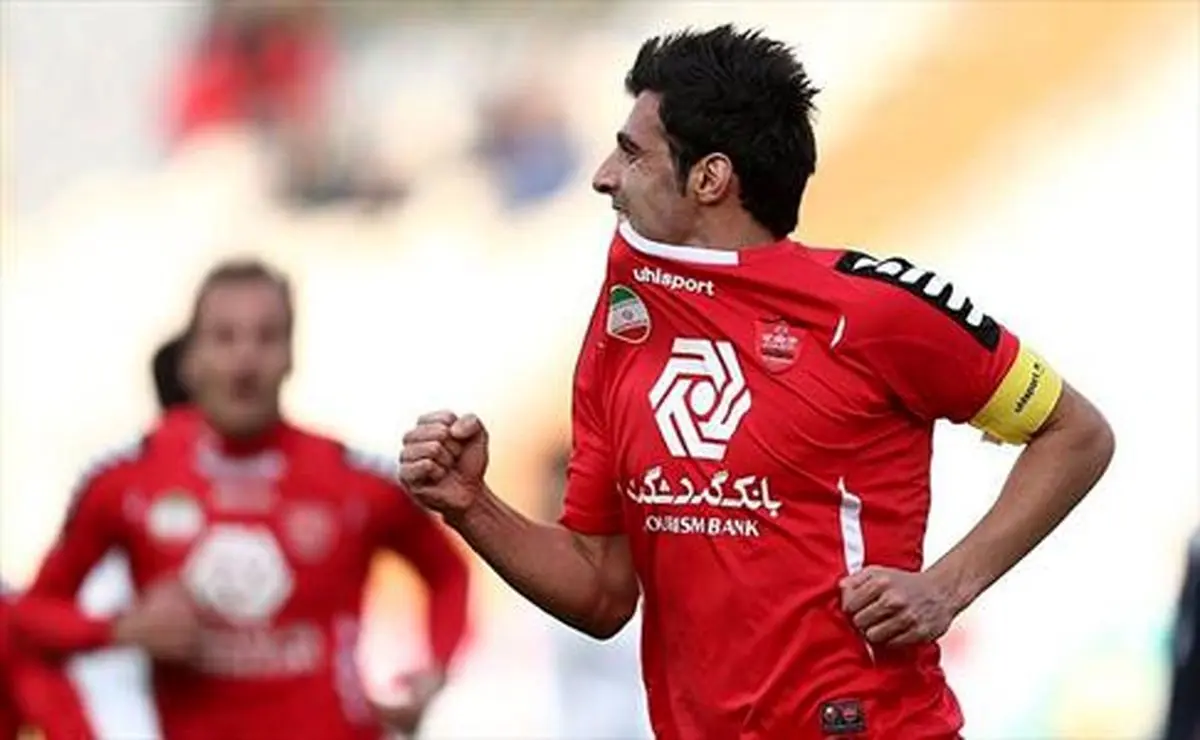 بازیکن پرسپولیس: دو تا ماشین داده اند، یکی سند ندارد آن یکی پلاک!