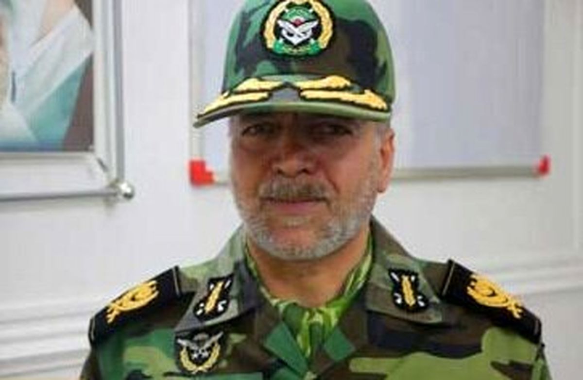 اتحاد ارتش با مسئولان کشوری در مبارزه با ویروس کرونا موثر بود

