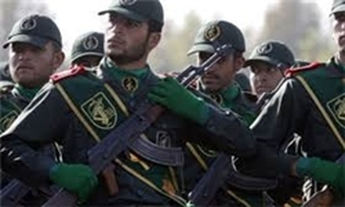 پیام نیروی انتظامی در سالروز تأسیس سپاه