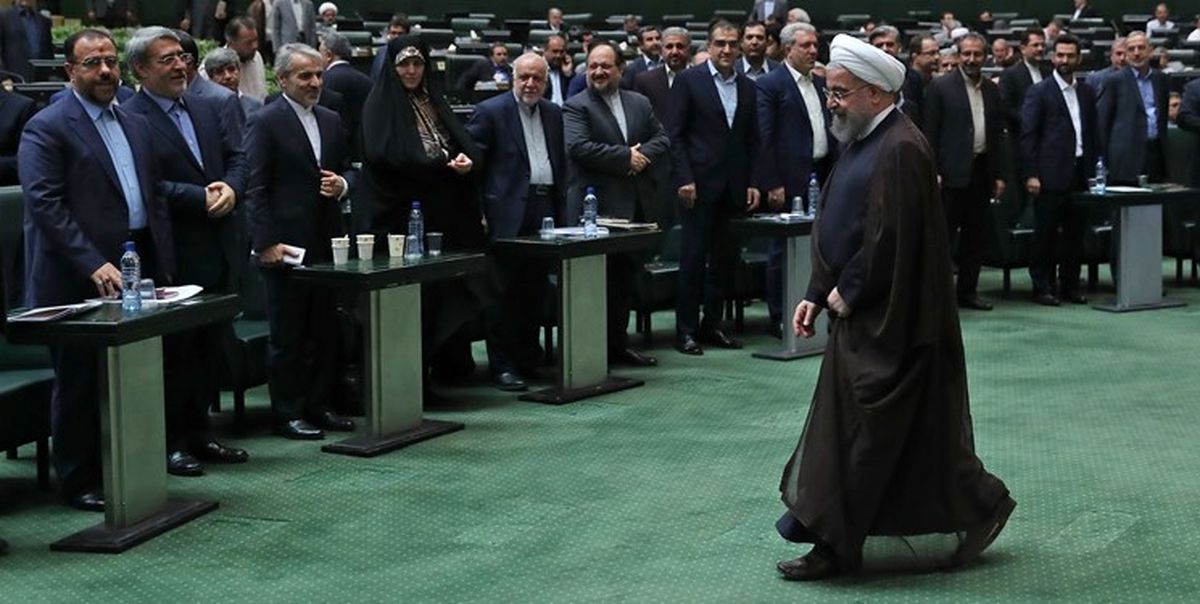 اعتراض شدید نمایندگان مجلس حین سخنرانی رئیس جمهور