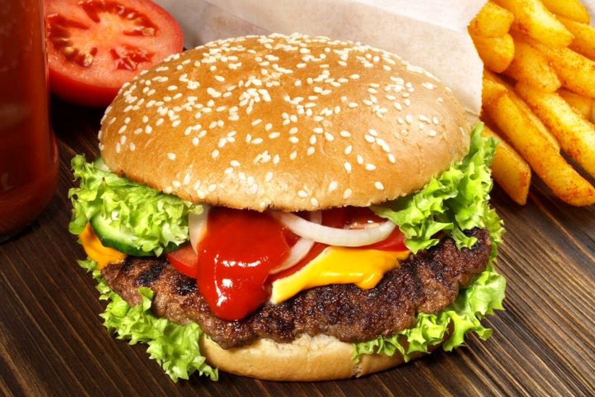 بعد از ورزش هرگز این مواد غذایی را نخورید
