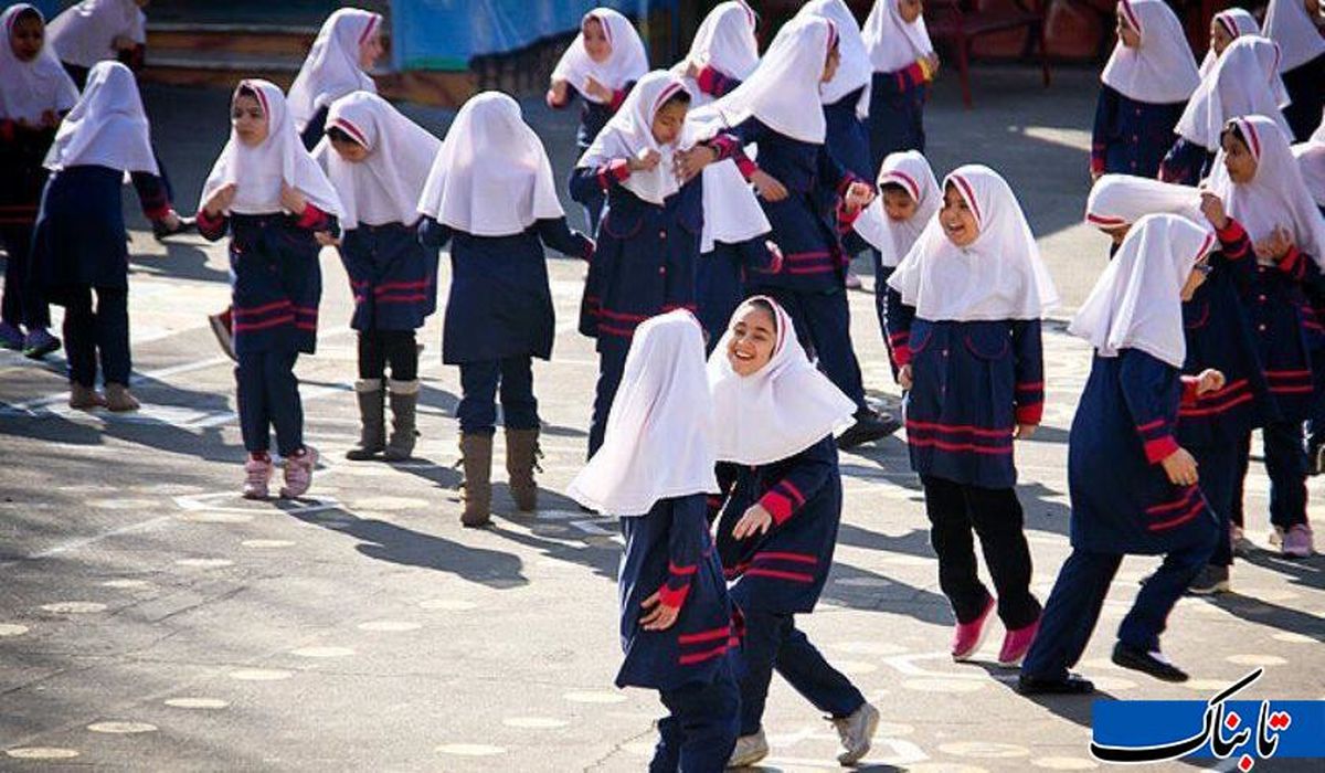 آموزش‌وپرورش برای تغییر ساعت مدارس عقب نشینی کرد ؟