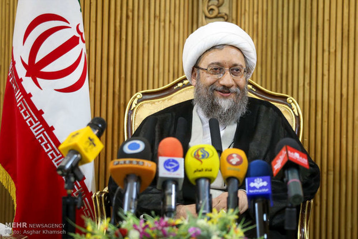 تلاش مسئولان در برپایی نماز باید همراه با عمل باشد