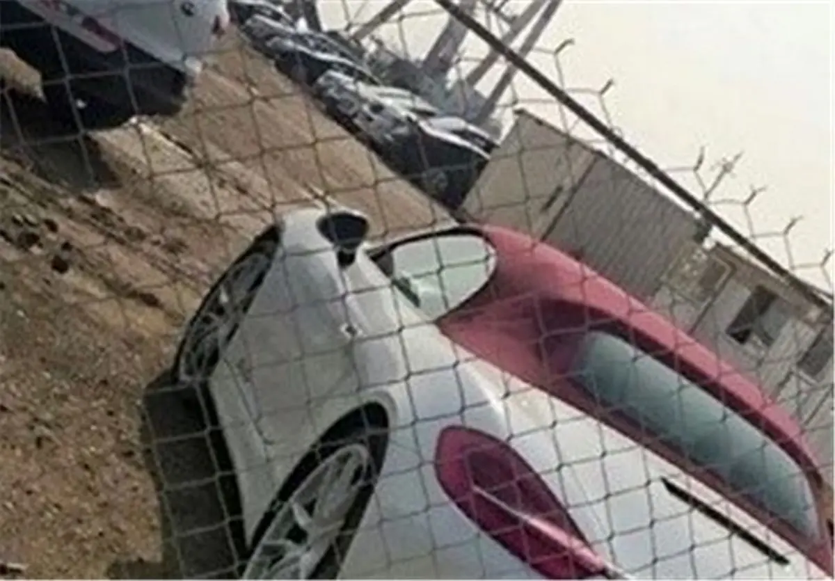 13 بنز و پورشه قاچاق امحاء می شود
