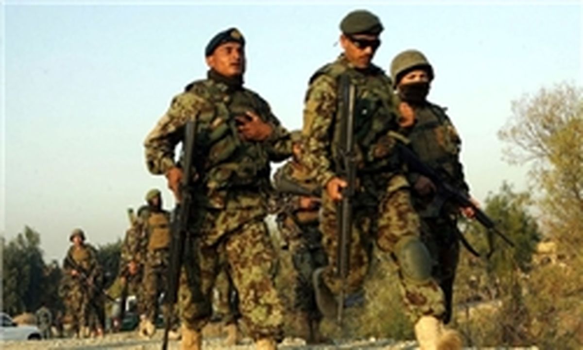 انگلیس نیروی نظامی بیشتری به افغانستان اعزام می‌کند