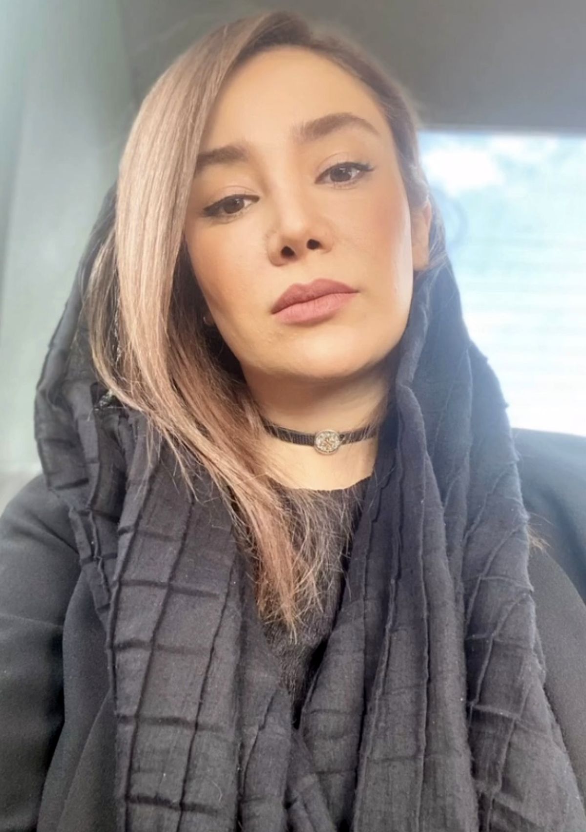تغییر ظاهری بهاره افشاری در سال 1400 + عکس