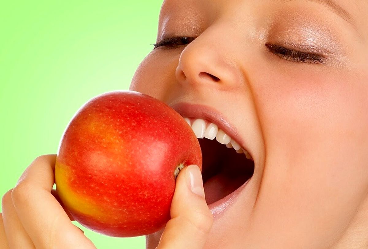برای داشتن شکمی تخت و صاف چه بخوریم؟