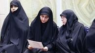 تصویری از زینب سلیمانی در کنار یکی از بزرگان حزب الله