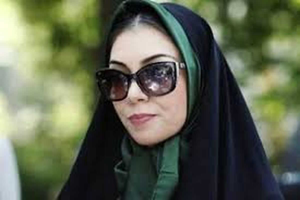 ناراحتی «آزاده نامداری» از جایزه گرفتن محمدرضا گلزار!‎