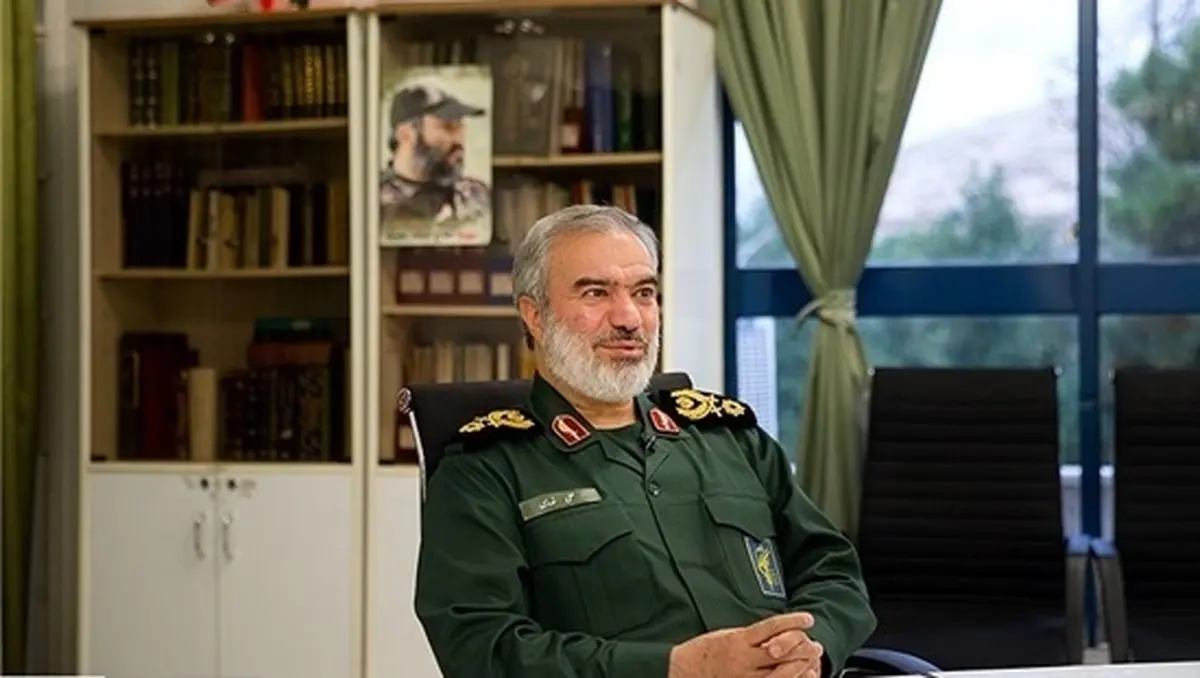 پاسداری نیروی دریایی سپاه در آبهای آزاد!