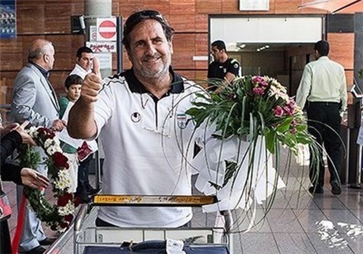 اوکتاویو: تاریخ برای من تکرار شد