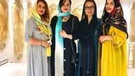 تیپ و استایل مهراوه شریفی نیا در کنار خواهرش