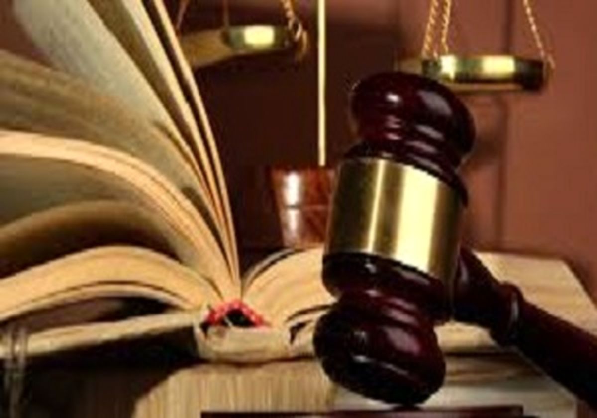 فعالیت بسیاری از موسسات حقوقی در کشور غیر قانونی است 
