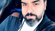 سلفی آقای بازیگر در ماشین شخصیش + عکس