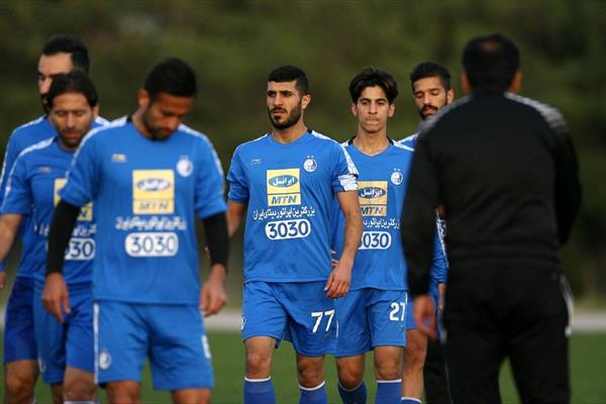 مدافع استقلال از فینال محروم شد