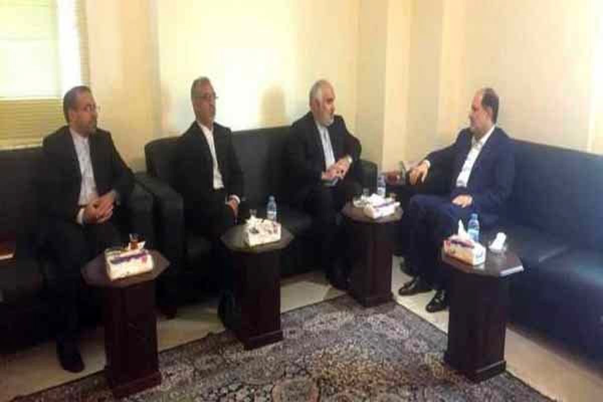  سفیر ایران با نماینده آیت الله سیستانی در لبنان دیدار کرد