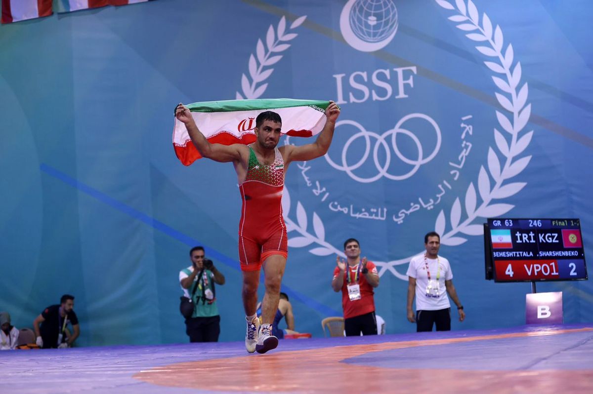 کسب ۲ طلا و یک برنز برای تیم ملی کشتی فرنگی